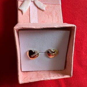 NWT 14K SOLID EARRINGS GOLD, WITH 6 CIRCONIAS.